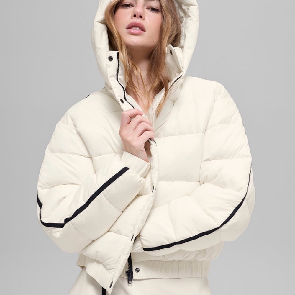 Women’s Alo Puffer Jacket Sz M